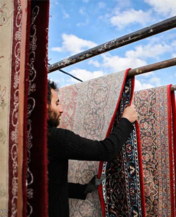 خشک کردن قالی در قالیشویی مطهری